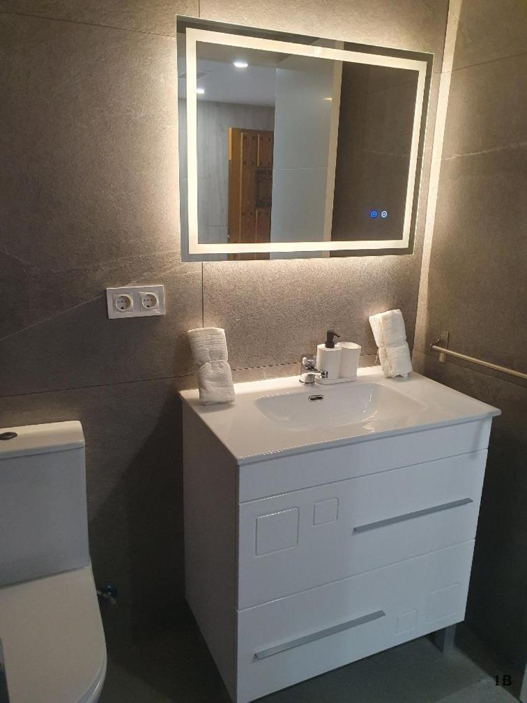 Apartamentos Suenos De Toledo Exteriör bild